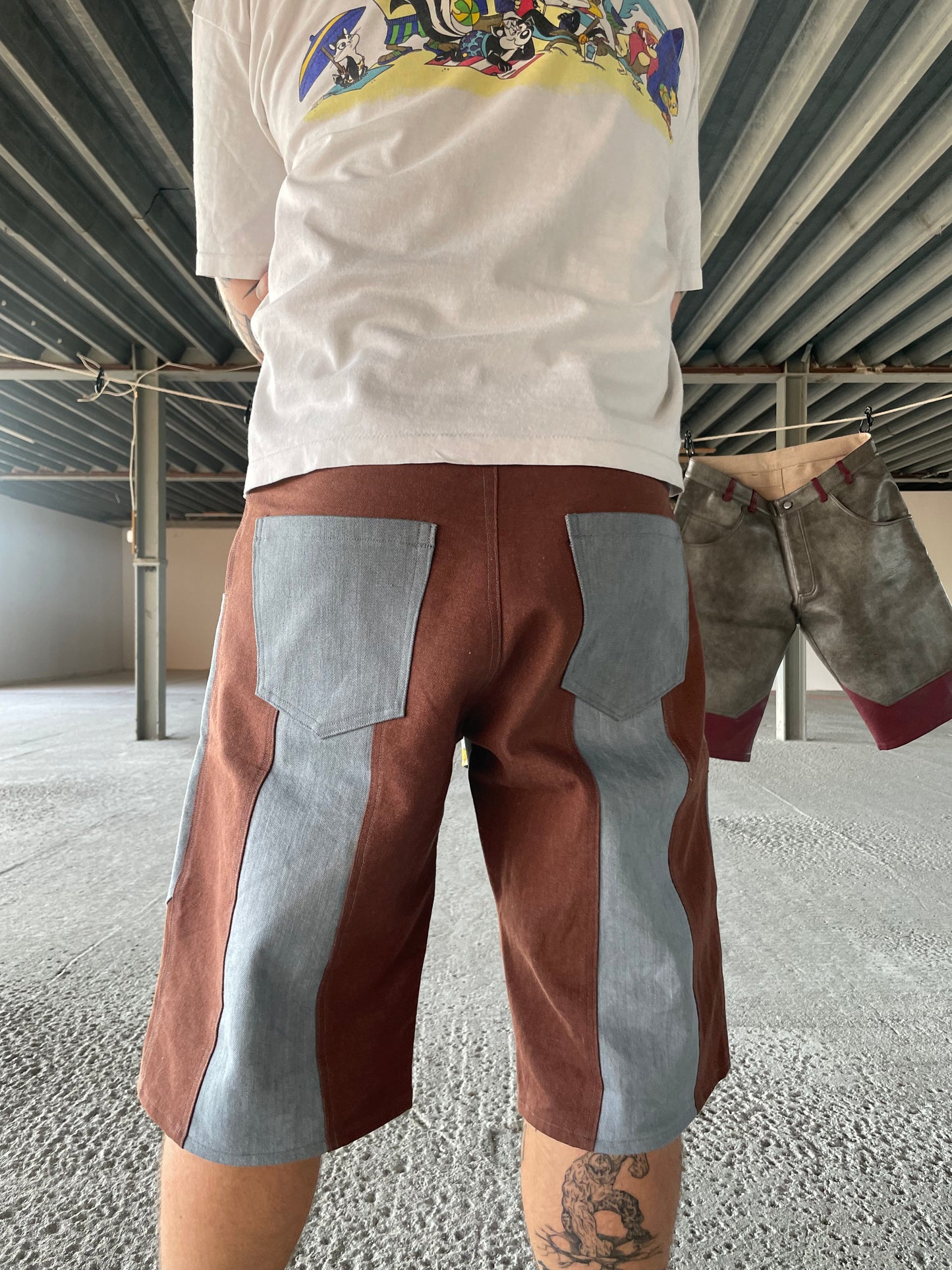 „Block” Shorts Brown